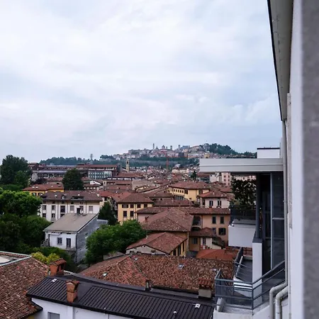 La Casa Di Enzina Apartment *